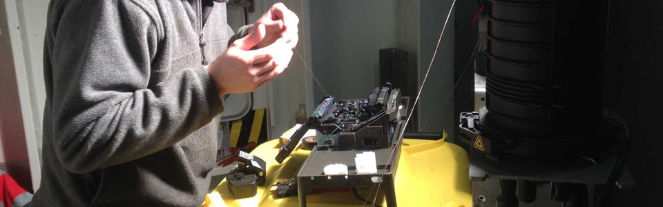 Fibre splicing operations